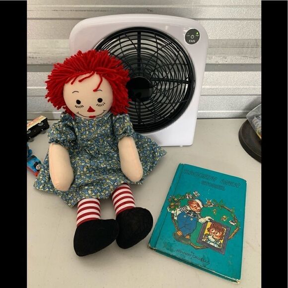 Raggedy  Ann Doll W/ Book - Picture 1 of 4